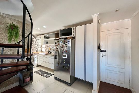Cozinha de apartamento à venda com 3 quartos, 142m² em Vila Guararapes, Campinas