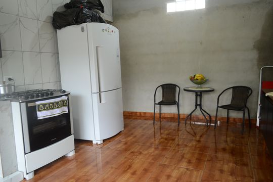 Casa para alugar com 1 quarto, 200m² em Recreio Rio Bonito, Suzano