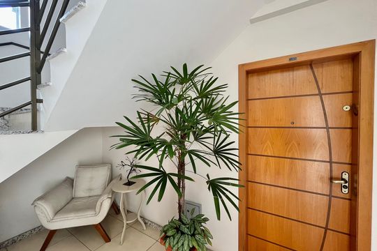 Hall do Predio de apartamento à venda com 2 quartos, 90m² em São João Batista, Belo Horizonte