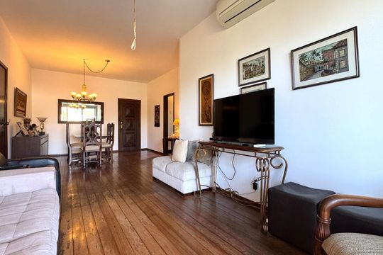Sala de apartamento à venda com 2 quartos, 113m² em Lagoa, Rio de Janeiro