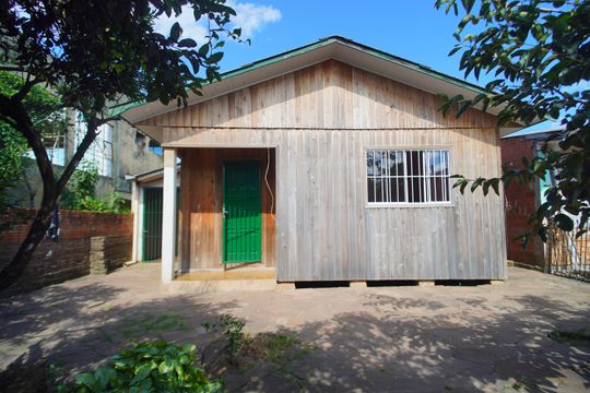 Área externa de casa para alugar com 2 quartos, 100m² em Campina, São Leopoldo