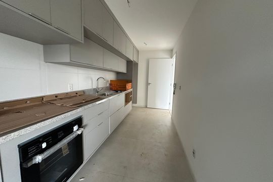 Cozinha de apartamento para alugar com 2 quartos, 123m² em Alphaville Industrial, Barueri