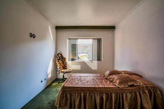 Casa à venda com 3 quartos, 154m² em Vila Progresso, Santo André