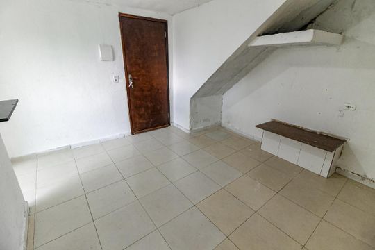 Quarto  de casa para alugar com 1 quarto, 60m² em Cidade Intercap, Taboão da Serra