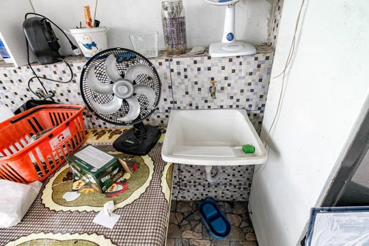 Detalhe da area de serviço de casa para alugar com 1 quarto, 60m² em Cidade Intercap, Taboão da Serra