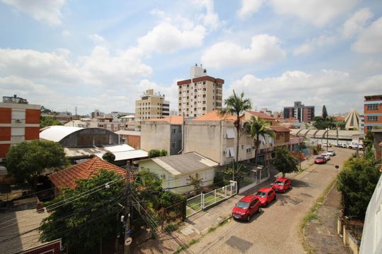 Vista de apartamento à venda com 2 quartos, 51m² em Passo da Areia, Porto Alegre