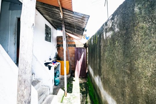 Casa à venda com 2 quartos, 390m² em Novo Glória, Belo Horizonte