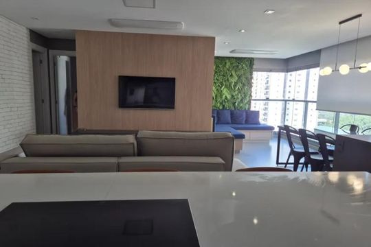 Apartamento para alugar com 1 quarto, 95m² em Vila Olímpia, São Paulo