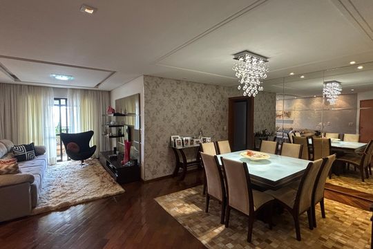 Apartamento à venda com 3 quartos, 141m² em Vila Assunção, Santo André