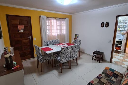 Casa à venda com 2 quartos, 110m² em Jardim Ana Maria, São Paulo