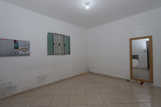 Quarto 1 de casa à venda com 2 quartos, 80m² em Jardim Guairaca, São Paulo