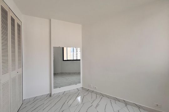 Quarto de apartamento para alugar com 1 quarto, 42m² em Indianópolis, São Paulo