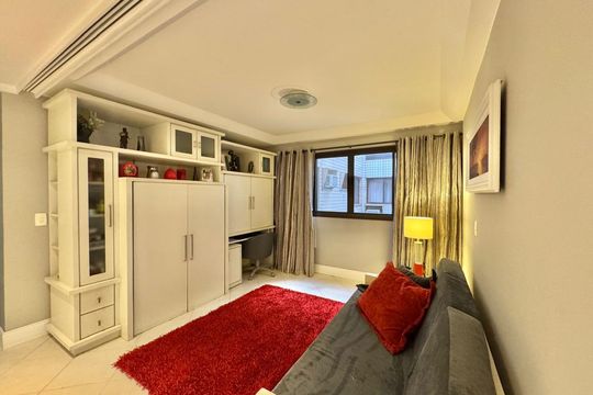 Apartamento para alugar com 4 quartos, 202m² em Recreio dos Bandeirantes, Rio de Janeiro