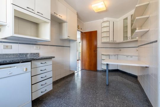 Apartamento para alugar com 4 quartos, 178m² em Planalto Paulista, São Paulo