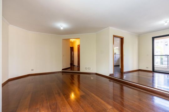 Apartamento para alugar com 4 quartos, 178m² em Planalto Paulista, São Paulo