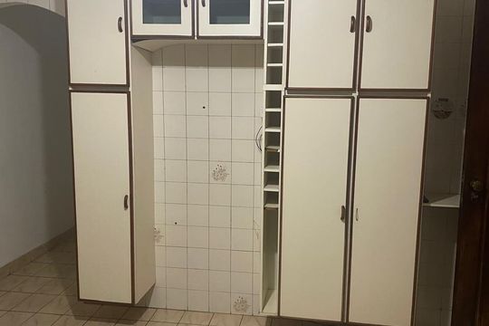 Quarto de casa à venda com 4 quartos, 200m² em Vila Miami, São Paulo