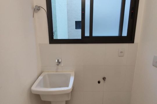 Área de serviço de apartamento à venda com 1 quarto, 43m² em Ponte Preta, Campinas