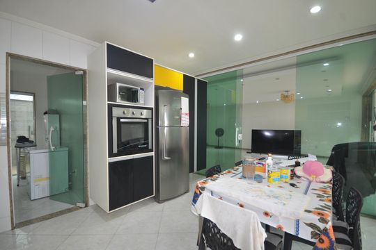 Cozinha de casa à venda com 4 quartos, 360m² em Vila Valqueire, Rio de Janeiro