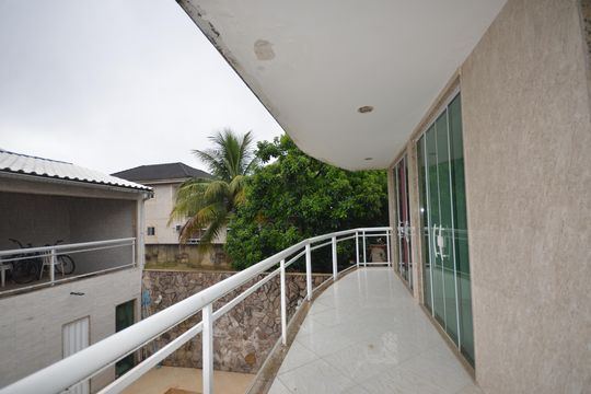 Varanda do Quarto 3 de casa à venda com 4 quartos, 360m² em Vila Valqueire, Rio de Janeiro