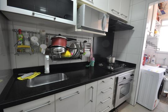 Cozinha de apartamento à venda com 2 quartos, 52m² em Parque Edu Chaves, São Paulo