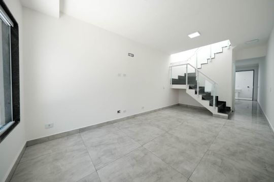 Casa à venda com 2 quartos, 93m² em Parque Boturussu, São Paulo