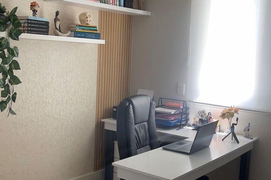 Quarto de apartamento à venda com 3 quartos, 112m² em Jardim Maria Rosa, Taboão da Serra