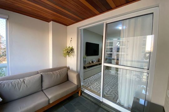 Varanda de apartamento à venda com 3 quartos, 112m² em Jardim Maria Rosa, Taboão da Serra