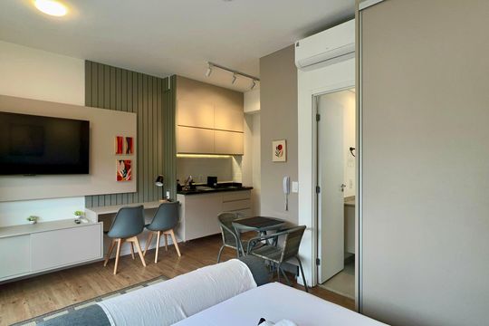 Quarto de kitnet/studio para alugar com 1 quarto, 27m² em Vila Madalena, São Paulo