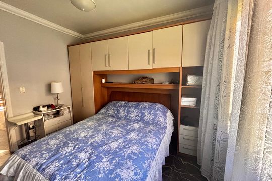 Suíte  de casa de condomínio para alugar com 4 quartos, 600m² em Aldeia da Serra, Barueri
