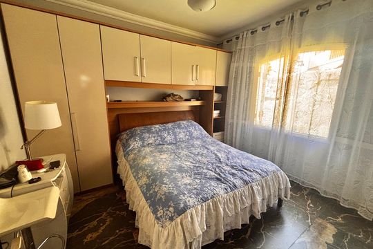 Suíte  de casa de condomínio para alugar com 4 quartos, 600m² em Aldeia da Serra, Barueri