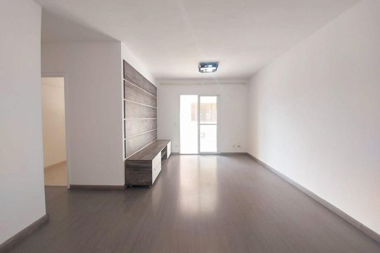 Apartamento à venda com 4 quartos, 105m² em Jardim Tupanci, Barueri