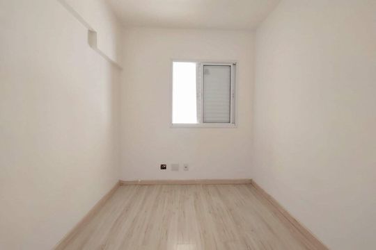 Apartamento à venda com 4 quartos, 105m² em Jardim Tupanci, Barueri
