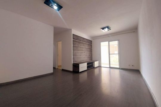 Apartamento à venda com 4 quartos, 105m² em Jardim Tupanci, Barueri