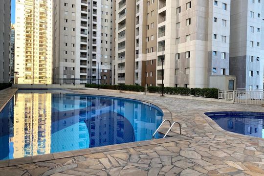 Apartamento à venda com 4 quartos, 105m² em Jardim Tupanci, Barueri