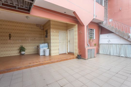 Quintal   de casa para alugar com 2 quartos, 250m² em Piraporinha, Diadema