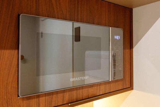 Cozinha de apartamento para alugar com 1 quarto, 26m² em Pinheiros, São Paulo