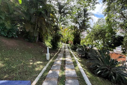 Área comum de casa para alugar com 4 quartos, 500m² em Jardim Tres Marias, Guarujá