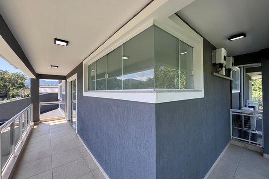 Suíte 1 - Varanda de casa de condomínio à venda com 4 quartos, 480m² em Guaratiba, Rio de Janeiro
