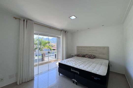 Suíte 1 de casa de condomínio à venda com 4 quartos, 480m² em Guaratiba, Rio de Janeiro