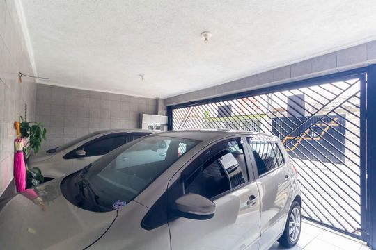 Garagem de casa à venda com 2 quartos, 80m² em Conjunto Habitacional Marechal Mascarenhas de Morais, São Paulo