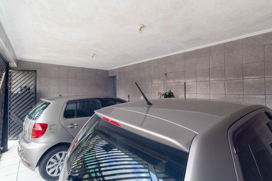 Garagem de casa à venda com 2 quartos, 80m² em Conjunto Habitacional Marechal Mascarenhas de Morais, São Paulo