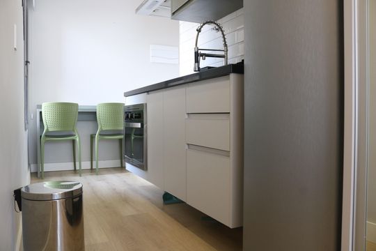 Cozinha de kitnet/studio à venda com 1 quarto, 26m² em Barra Funda, São Paulo