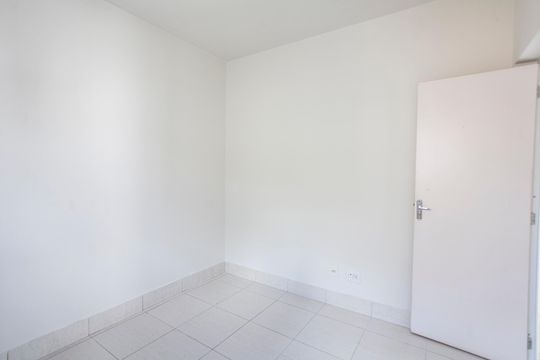 Quarto de apartamento para alugar com 2 quartos, 45m² em Tubalina, Uberlândia