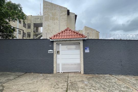 Fachada de apartamento à venda com 2 quartos, 52m² em Itaquera, São Paulo