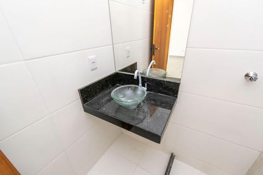 Banheiro de apartamento à venda com 2 quartos, 67m² em Penha, Rio de Janeiro