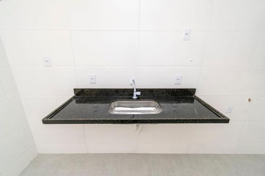 Cozinha de apartamento à venda com 2 quartos, 67m² em Penha, Rio de Janeiro