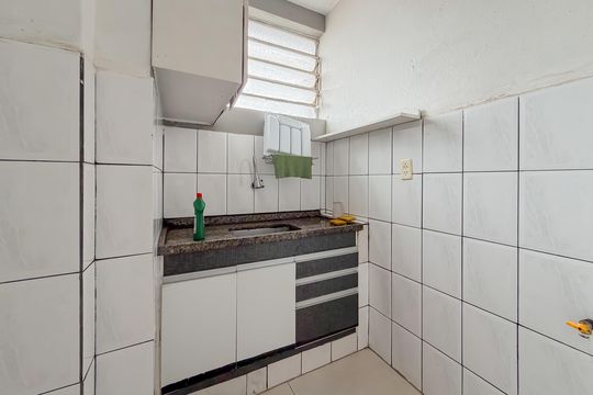 Cozinha de kitnet/studio para alugar com 1 quarto, 40m² em Sé, São Paulo