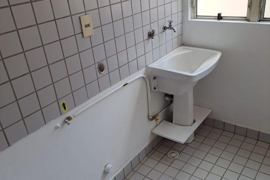 Área de serviço de apartamento à venda com 2 quartos, 69m² em Parque Bristol, São Paulo