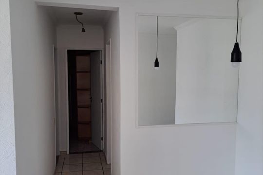 Sala de apartamento à venda com 2 quartos, 69m² em Parque Bristol, São Paulo