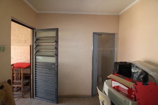 Quintal - Quarto de casa à venda com 3 quartos, 210m² em Parque Peruche, São Paulo